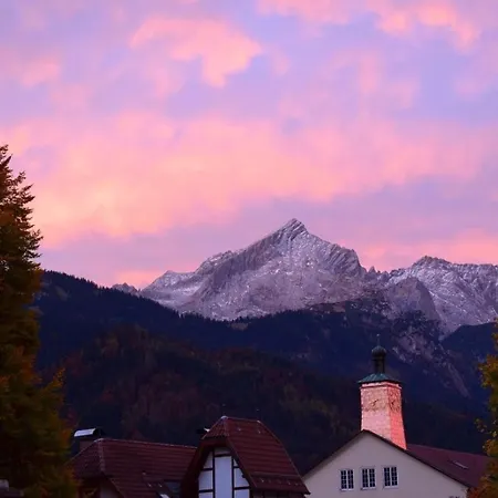 Lieblingsplatz 3 Gartenwohnung Apartmán Garmisch-Partenkirchen